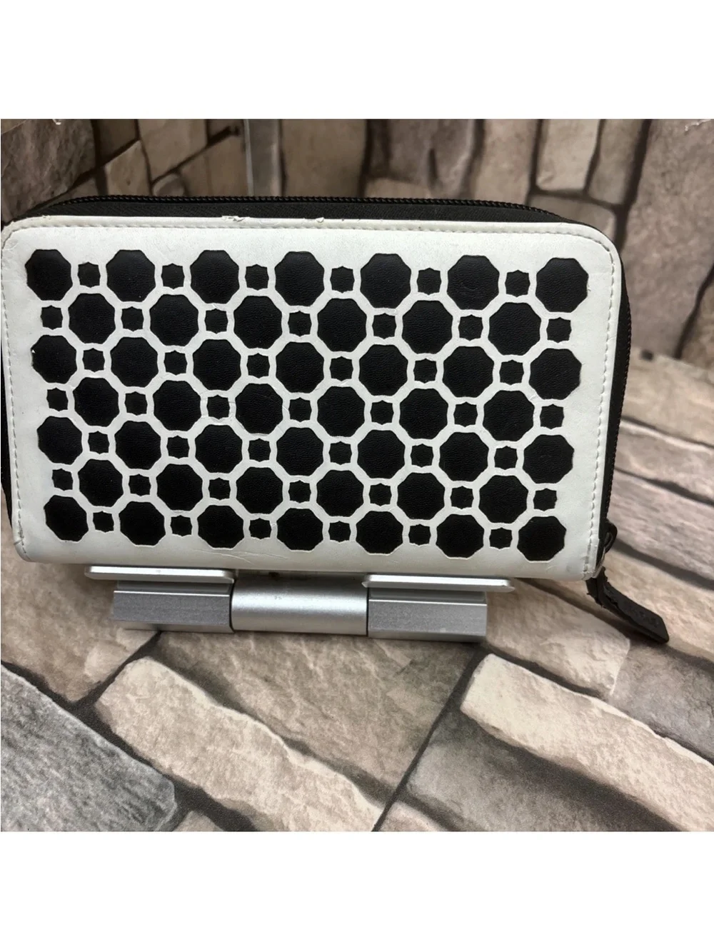 Vera Bradley accordion wallet